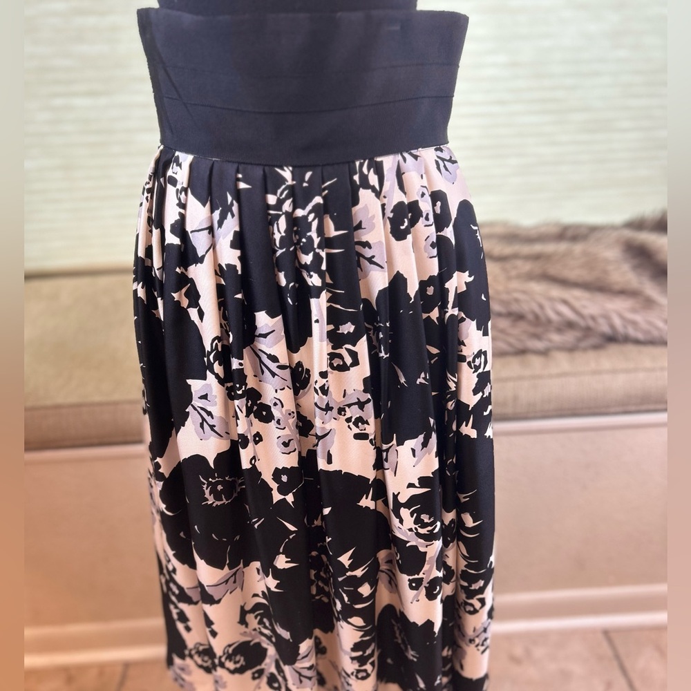 Tracy Reese Silk Black and Cream Skirt with Black Cummerbund Waist